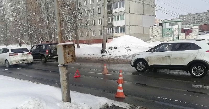 Пешеход попал под колеса автомобиля на улице Акимова в Нижнем Новгороде 7 марта