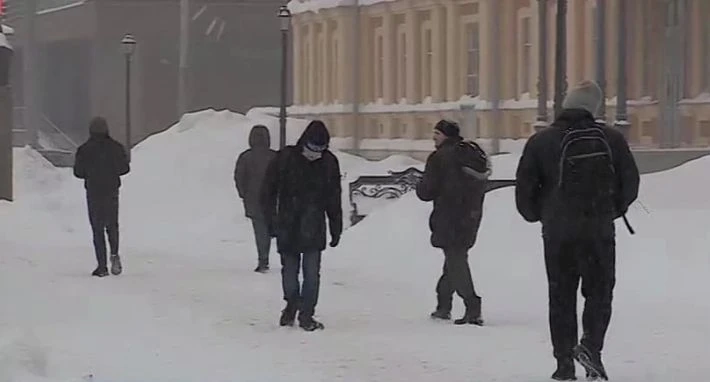 МЧС предупреждает об усилении порывистого ветра в Нижнем Новгороде в ближайшие 1-3 часа