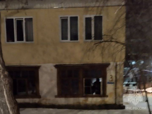Непотушенная сигарета стала причиной пожара в квартире жилого дома города Бор
