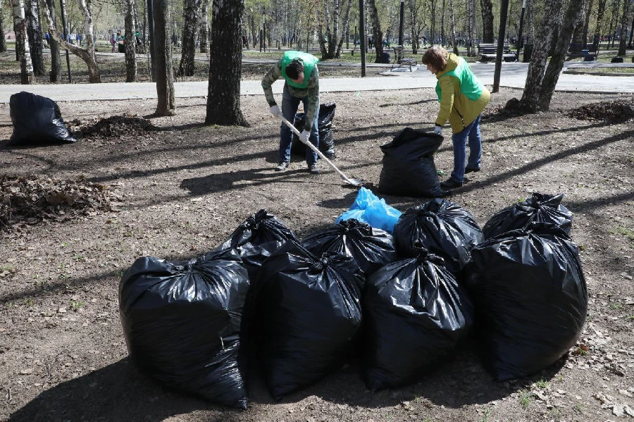Более 12 тыс. кубометров мусора собрали в Нижнем Новгороде на субботнике