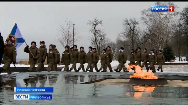 В честь Дня морской пехоты в Нижнем Новгороде провели "Урок мужества" для школьников 