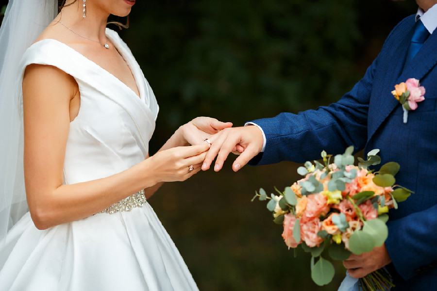 В Нижегородской области назвали самые популярные даты для свадеб в 2022 год...