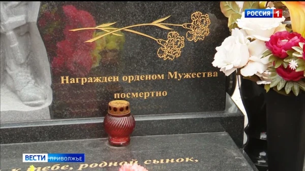 Повалены надгробные плиты на могилах участников СВО на Гнилицком кладбище: полиция проводит проверку 