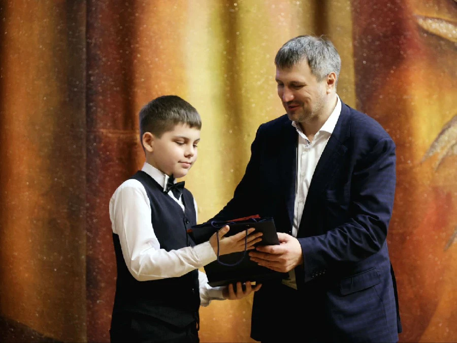 10 учащихся музыкальных школ Дзержинска получили премии мэра города 