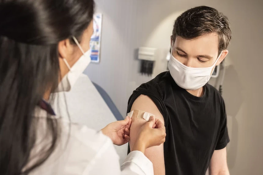 В Нижегородской области отменили обязательную вакцинацию от коронавируса отдельных групп граждан
