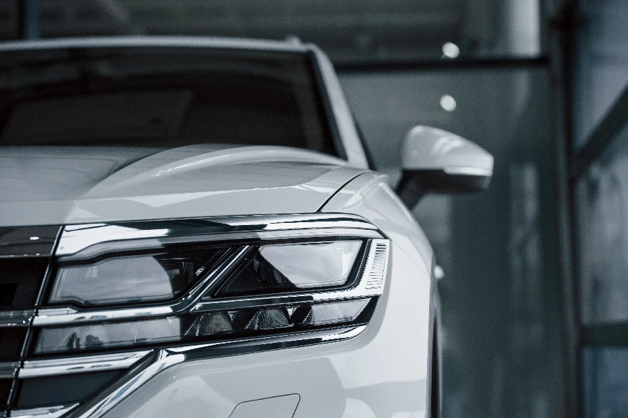 BMW ���������� �� ����� � �����������