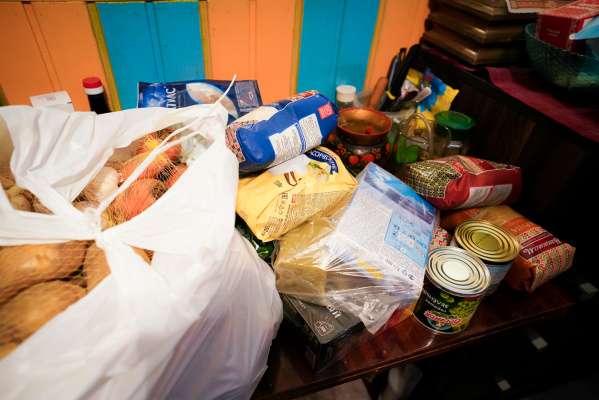 Продуктовые наборы для одиноких пенсионеров и инвалидов можно получить в Нижнем Новгороде