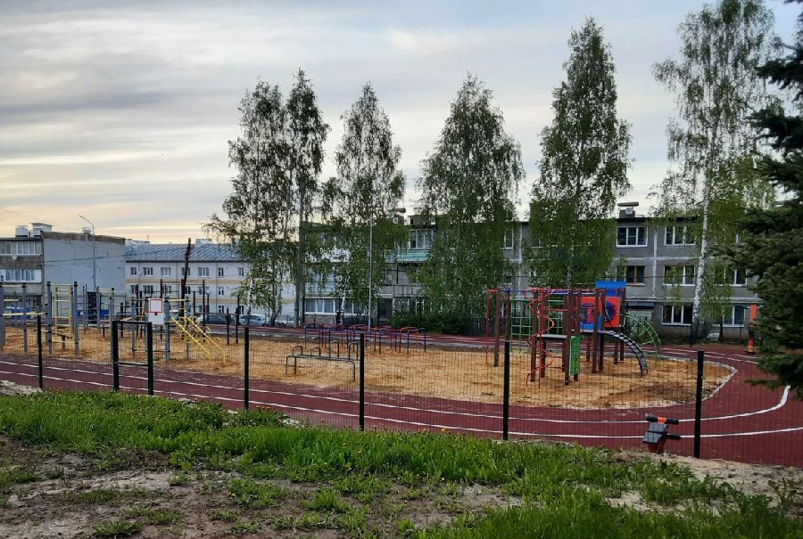 В сельских школах Нижегородской области восстановят спортивные площадки