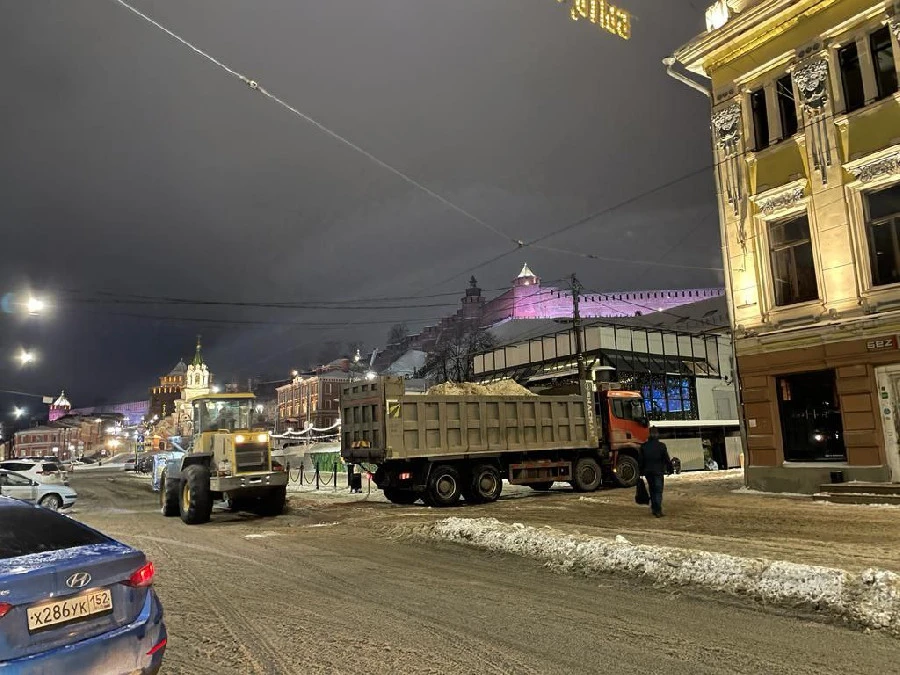 За сутки с улиц Нижнего Новгорода вывезено 20 тысяч кубометров снега