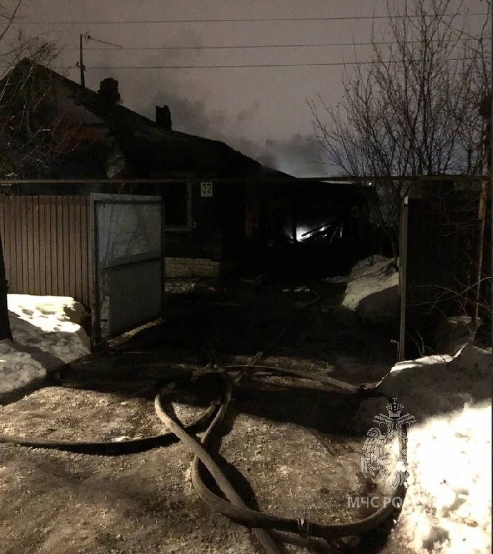 Пожар на улице Петрозаводской в Нижнем Новгороде потушен