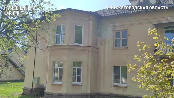 Народный фронт помогает жителям нижегородского поселка отстоять признанный аварийным дом