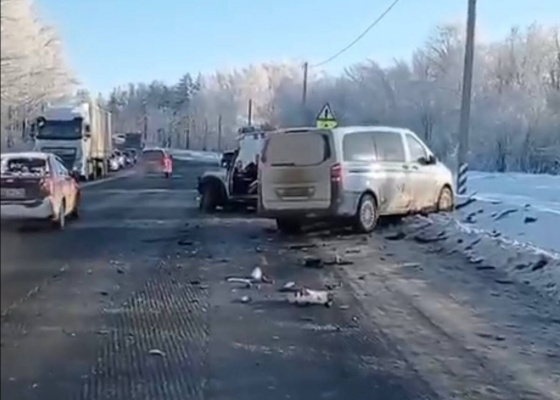 Один человек погиб и двое пострадали в массовом ДТП на трассе М-7 в Нижегородской области