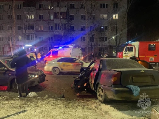 Три человека пострадали в массовом ДТП в Нижнем Новгороде