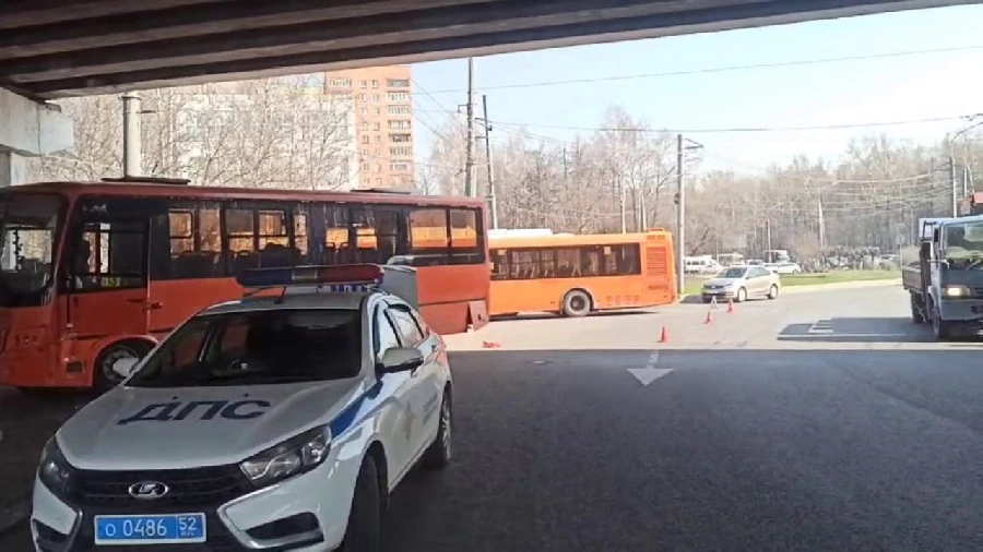 Два человека пострадали в ДТП с участием двух автобусов в Нижнем Новгороде