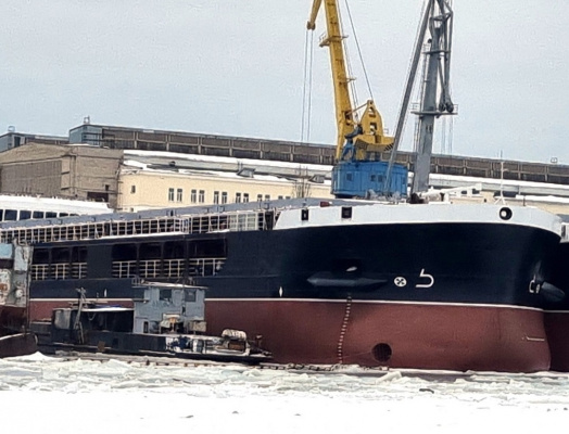 Росприроднадзор проверит завод «Красное Сормово» в Нижнем Новгороде из-за разлива нефтепродуктов