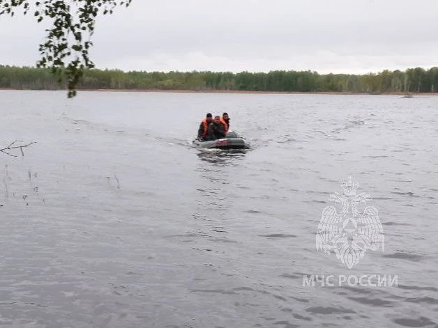 В Нижегородской области спасли двух человек с перевернувшейся лодки