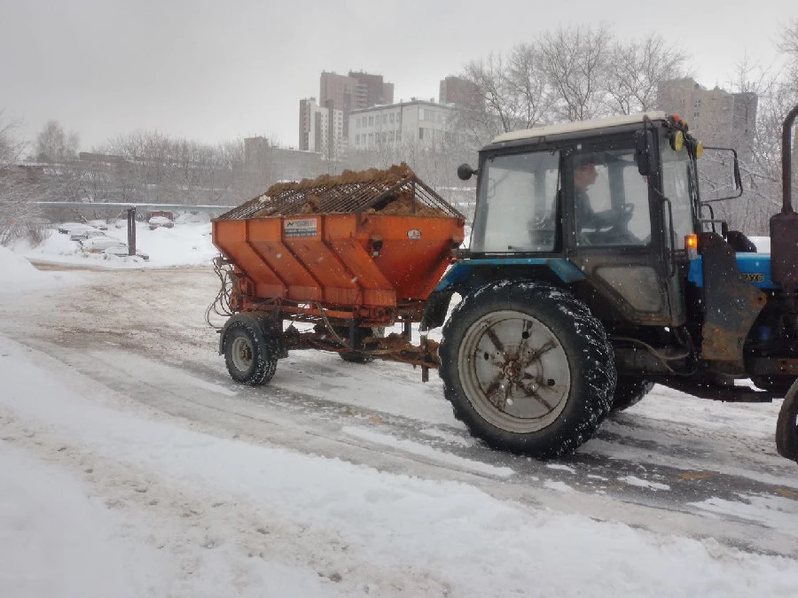 Сильный снегопад накрыл Нижний Новгород минувшей ночью