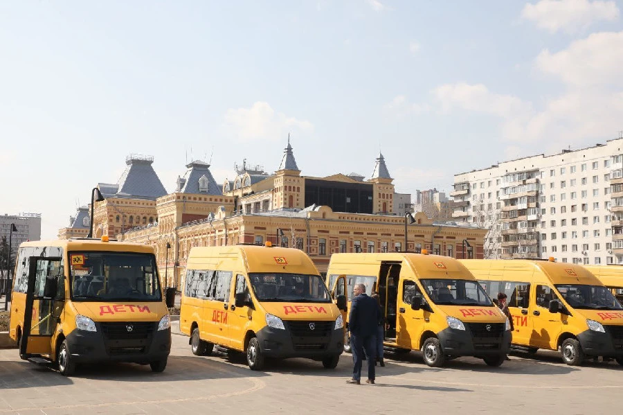 46 автобусов переданы сельским школам Нижегородской области