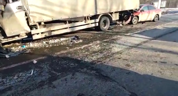Водитель грузовика погиб в ДТП в Кстовском районе Нижегородской области