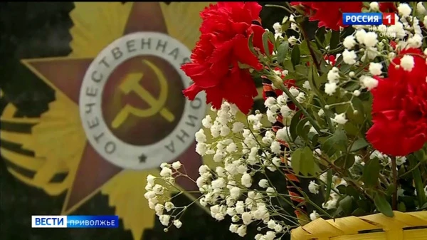 В память о героях: на улице Усилова появился Уголок ветеранов