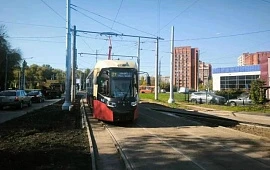 �������