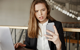 �������