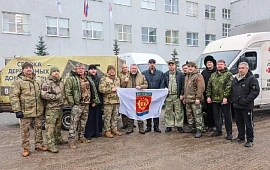 �������