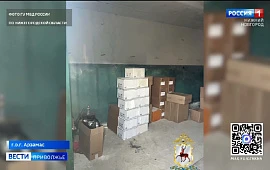 �������