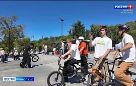 �������