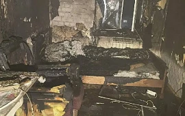 �������