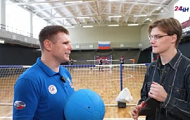 �������