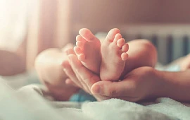 �������