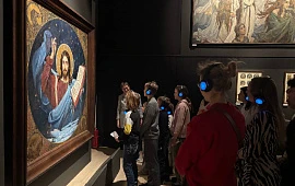 �������