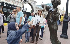 �������