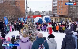 �������