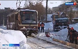 �������