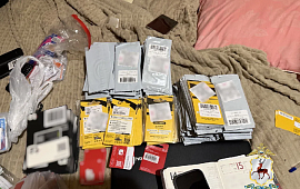 �������