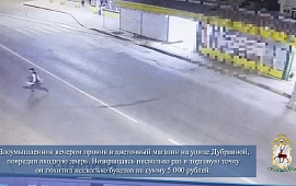 �������